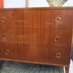 221 1504 CHEST OF DRAWERS